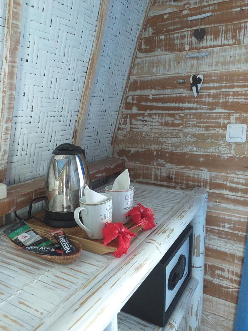 Bed and Breakfast Casa Azzurra Gili Air Zewnętrze zdjęcie