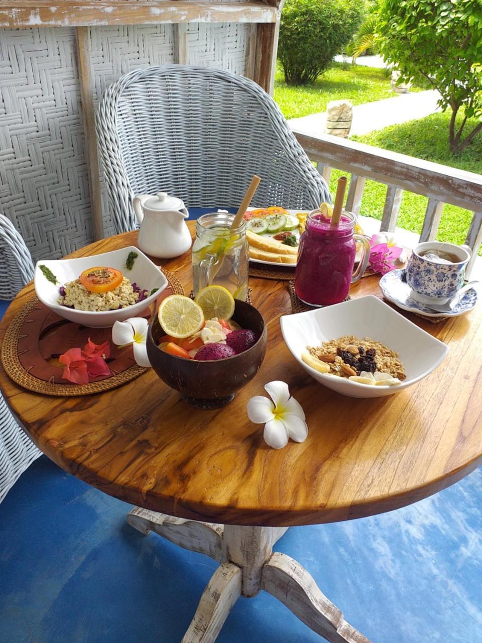 Bed and Breakfast Casa Azzurra Gili Air Zewnętrze zdjęcie